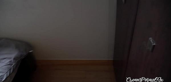 Young Pinay Walker Gives Head ang Gets her Pussy Eaten by FB Client - Pinay Sex Scandal